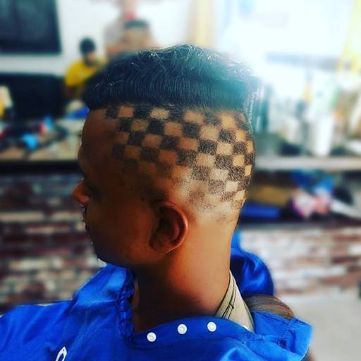 Corte  por Barbearia Novo Visual