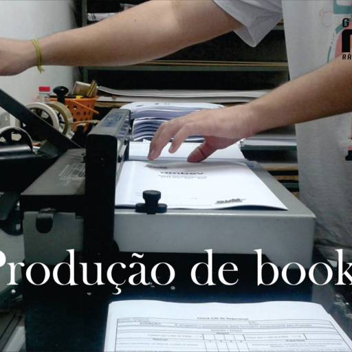 Comprar o produto de Produção de books em Bauru em Gráficas e Impressão pela empresa Gráfica Mcinco em Bauru, SP por Solutudo