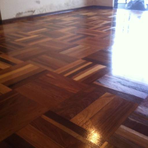 Restauração do piso de madeira por Raspadora Dom Pedro