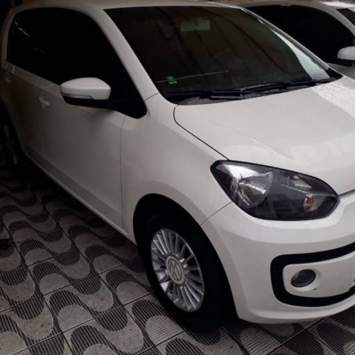VOLKSWAGEN UP TSI 1.0 TURBO 2016 BRAN por Cozema Veículos