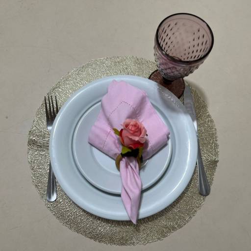 TAÇA LYOR BICO ABACAXI COLORIDA em Bauru, SP por Elegance Festas