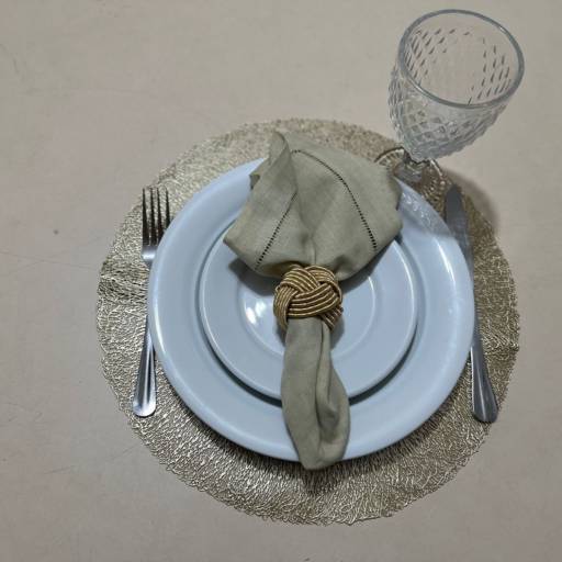 TAÇA LYOR BICO ABACAXI COLORIDA em Bauru, SP por Elegance Festas