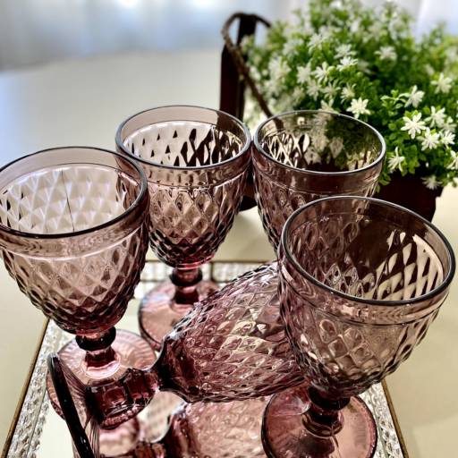 TAÇA LYOR BICO ABACAXI COLORIDA em Bauru, SP por Elegance Festas