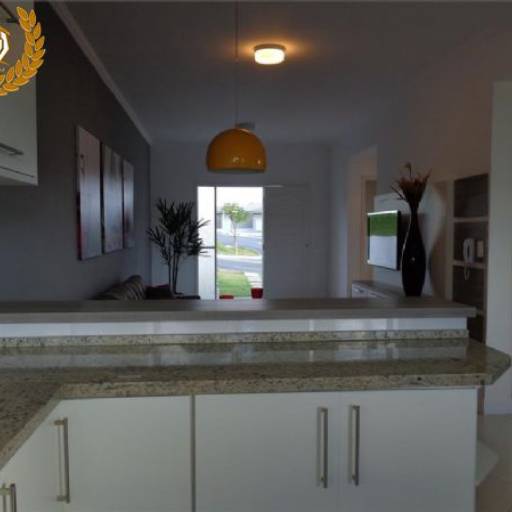 Lindo condomínio Vargem Grande Paulista /Código do Imóvel: 31792 por Aj Rodrigues Negocios Imobiliarios Ltda