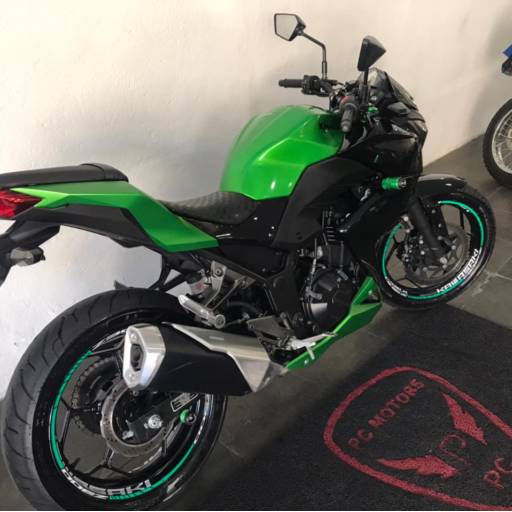 KAWASAKI Z  300 em Itatiba, SP por PC Motors