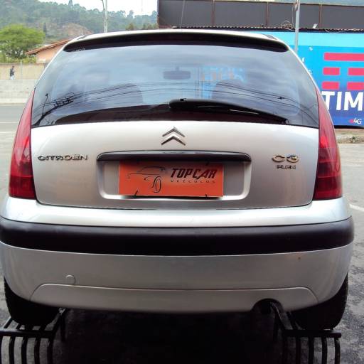 CITROEN C3 GLX 1.4 - 2006 - PRATA - COMPLETO por Top Car Veículos
