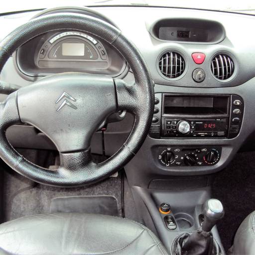 CITROEN C3 GLX 1.4 - 2006 - PRATA - COMPLETO por Top Car Veículos