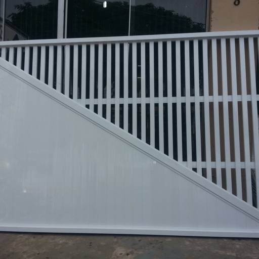 Portão Em Aluminio