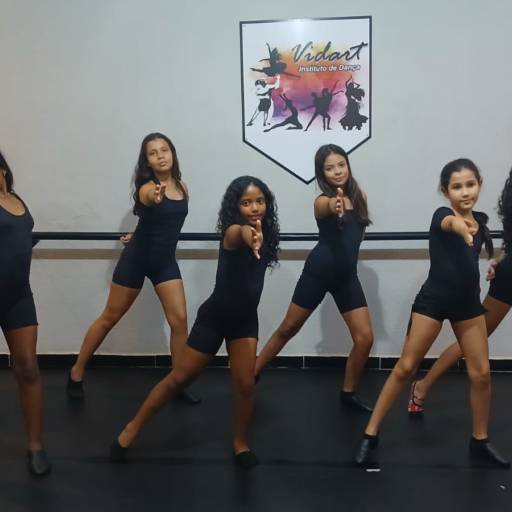 Jazz- Infantil - 09  a 12 anos de idade) em Brasília, DF por Vidart Instituto de Dança