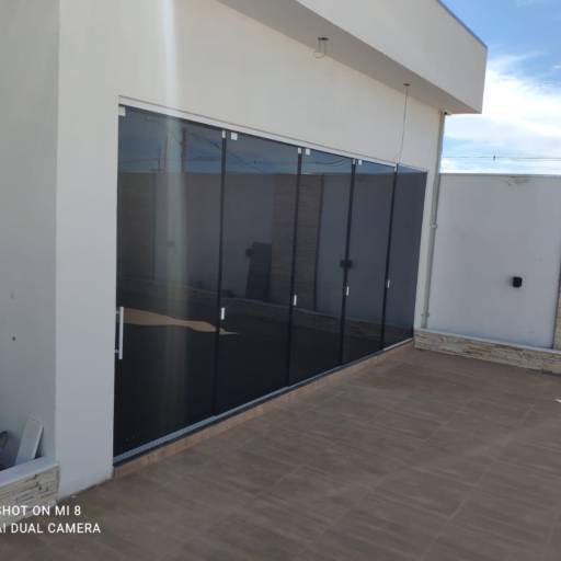 Portas e Janelas em Botucatu, SP por Vidraçaria FortVidros