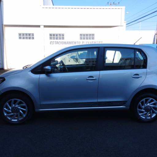 VW UP 1.0 TSI CONNECT 2020 em Botucatu, SP por Ricardo Veículos Multimarcas