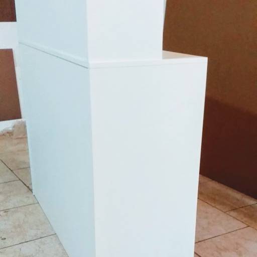 Balcão de atendimento recepção em Bauru, SP por Móveis Fábrica de Sonhos Bauru
