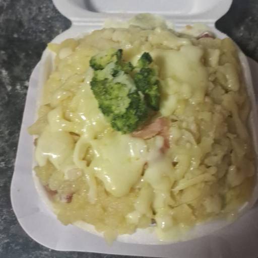Batata Recheada saborosa – Geval em Avaré, SP por Geval a Deliciosa Pizza da Feira