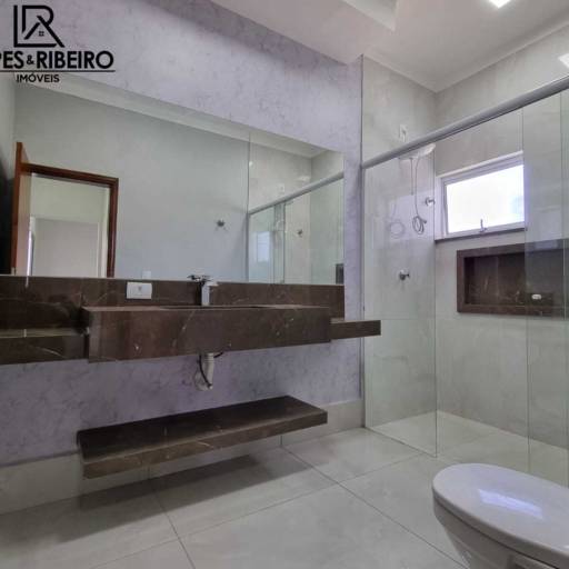 Casa em condomínio fechado - venda em Botucatu, SP por Lopes & Ribeiro Imóveis 