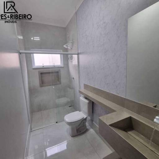 Casa em condomínio fechado - venda em Botucatu, SP por Lopes & Ribeiro Imóveis 