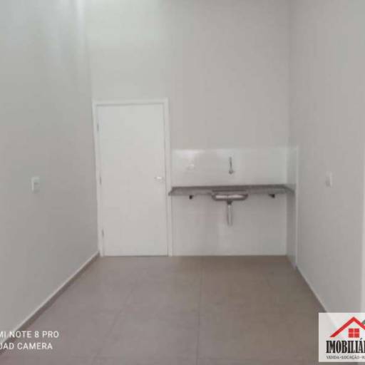 SALÃO PARA ALUGAR NO CENTRO EM JAU-SP em Jaú, SP por  Imobiliária Perlati