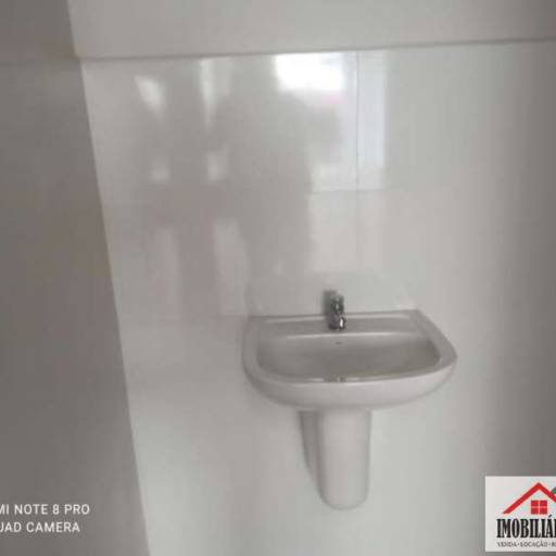 SALÃO PARA ALUGAR NO CENTRO EM JAU-SP em Jaú, SP por  Imobiliária Perlati