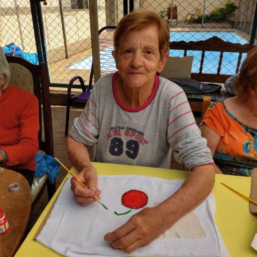 Pintura em pano por Residencial Geriátrico Bem Estar