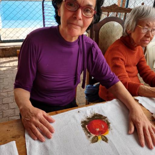 Pintura em pano por Residencial Geriátrico Bem Estar