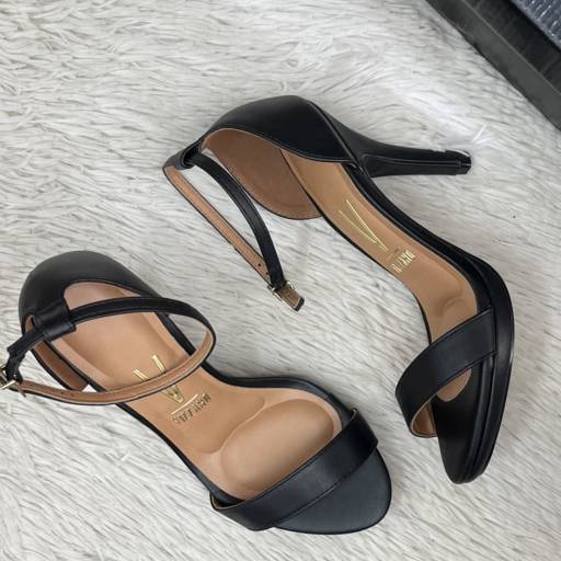 Sandália adulta Vizzano em Uberlândia, MG por Lojas Dom Flavittos