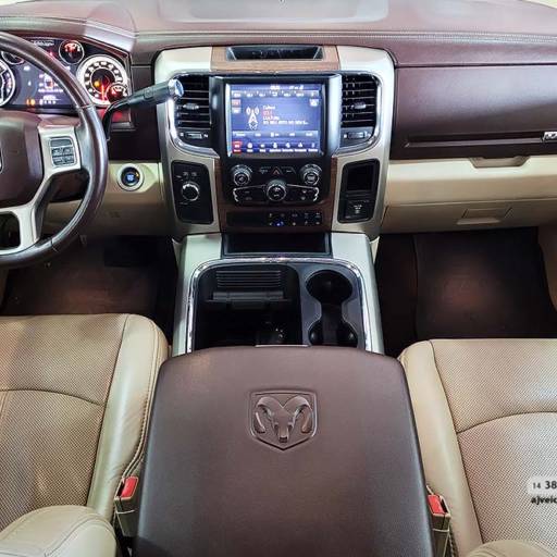 RAM 2500 6.7 24V SLT CD TURBO LARAMIE AUT- 2018 em Botucatu, SP por AJ Veículos