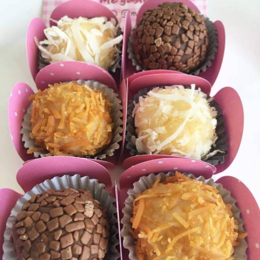 Brigadeiros Gourmet por Me Gusta Doces