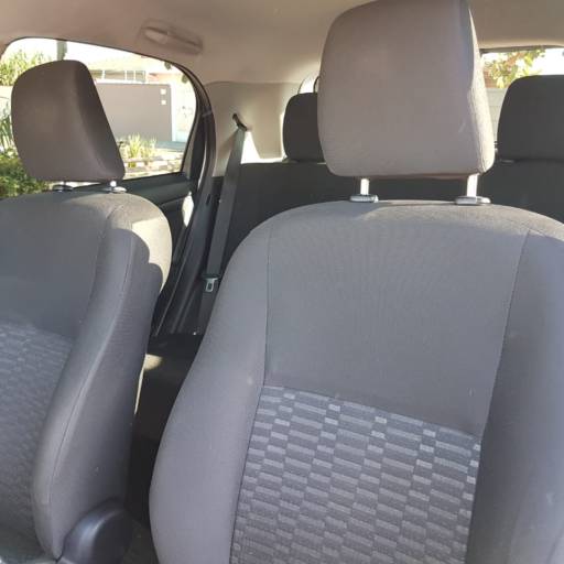 ETIOS HATCH 1.3 X FLEX 2016 por Virtual Carros Particulares