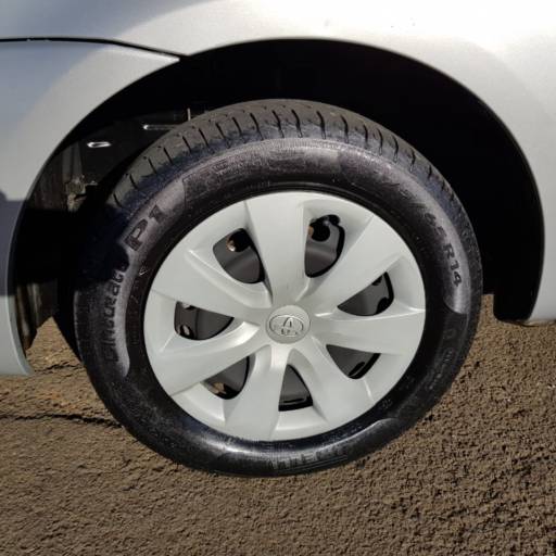 ETIOS HATCH 1.3 X FLEX 2016 por Virtual Carros Particulares