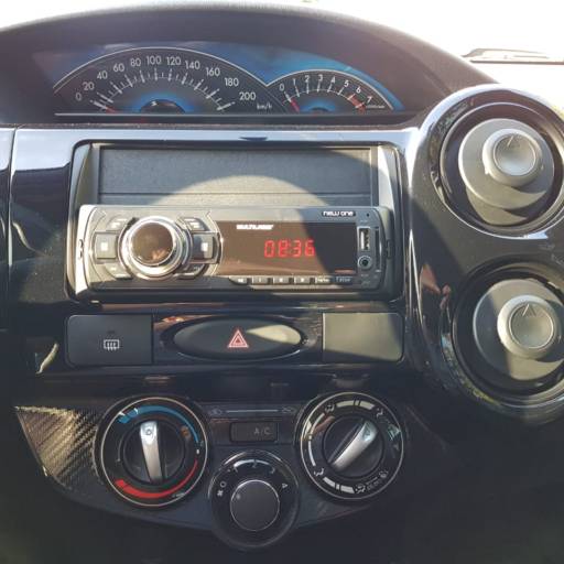 ETIOS HATCH 1.3 X FLEX 2016 por Virtual Carros Particulares