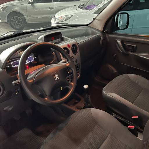  PEUGEOT PARTNER 1.6 2019  em Esteio, RS por L&M Veículos