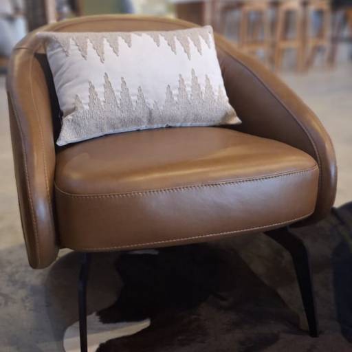 Sofás e Poltronas em Ninho Verde II Eco Residence, SP por Decor Max Casa