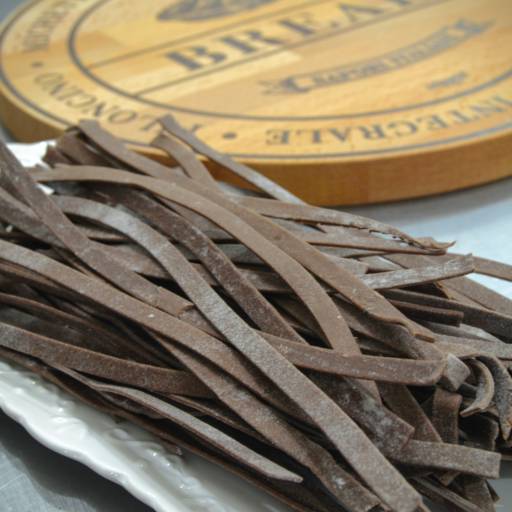 TALHARIM DE CACAU em Americana, SP por Mand'oro Massas