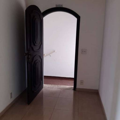 CASA PARA ALUGAR NO BAIRRO JARDIM ESTADIO EM JAU-SP em Jaú, SP por  Imobiliária Perlati