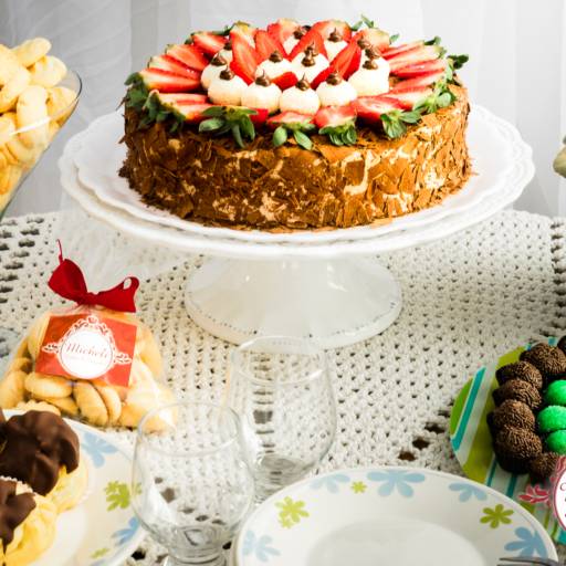 Bolos de Chocolate em Boituva, SP por Micheli Bolos e Buffet