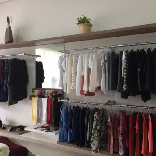 MOVEIS PLANEJADOS LOJA DE ROUPA por BJA Marcenaria