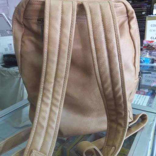 Mochila em couro  por Papelaria Primavera
