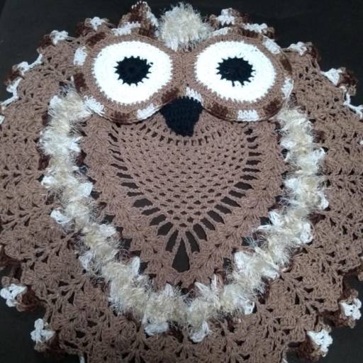 Tapete Corujinha por Dona Fá Bolsas, Artesanatos e Presentes