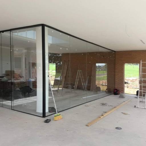 Construções de Qualidade - Soluções em Engenharia em Riviera de Santa Cristina XIII, SP por RV Engenharia e Construção