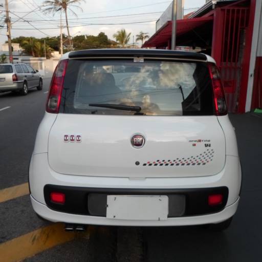 UNO EVO  SPORTING 1.4 FLEX COMPLETO ANO 2013 por Jota Car Veículos 