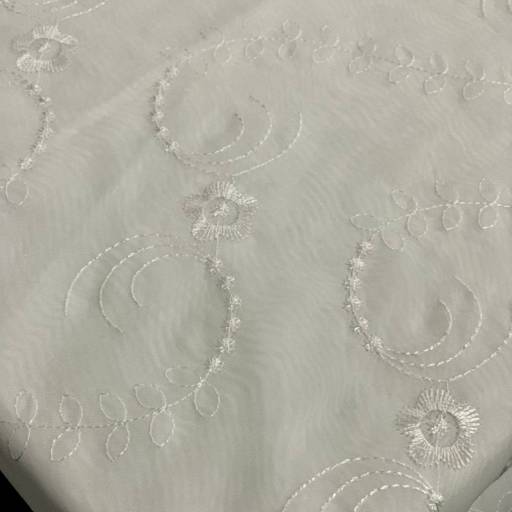 Cortina Duplex Voil Bordado em Osasco, SP por Madalena Decoraçoes