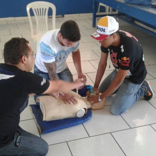 A.P.H – Atendimento Pré Hospitalar - Álbum 1 por B.p.c Emergencia Treinamentos Marilia-Lin/sp