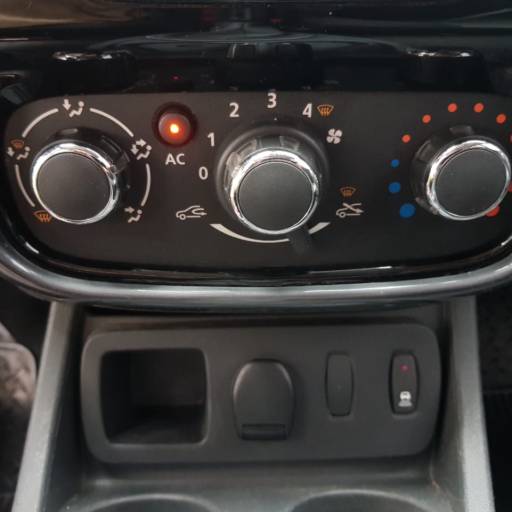 DUSTER 1.6 DYNAMIC 4X2 FLEX 2013 por Virtual Carros Particulares