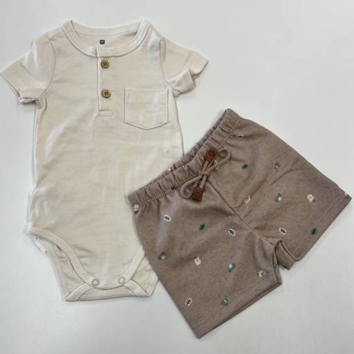 Conjuntinho Malwee infantil masculino  em Uberlândia, MG por Lojas Dom Flavittos