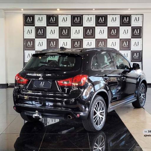 MITSUBISHI ASX 2.0 16V 4P 4X4 AWD AUTOMÁTICO- 2018 em Botucatu, SP por AJ Veículos