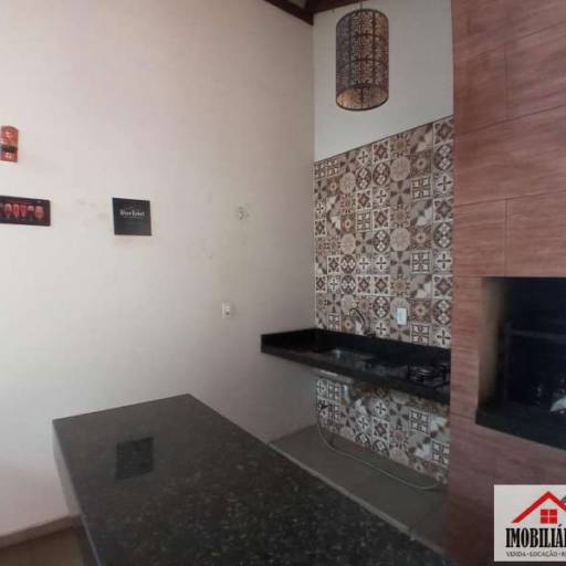 CASA PARA VENDA NO CONDOMÍNIO FLAMBOYANT EM JAÚ - SP em Jaú, SP por  Imobiliária Perlati