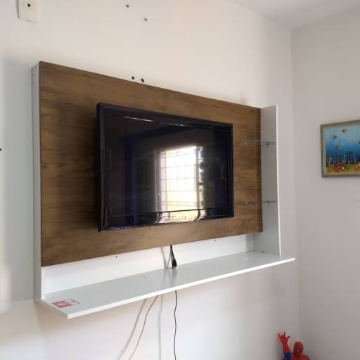 Instalação de tv em painel