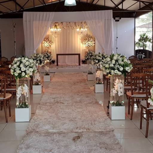 Decoração e Buffet por Casa Nova Noivas Buffet e Decorações