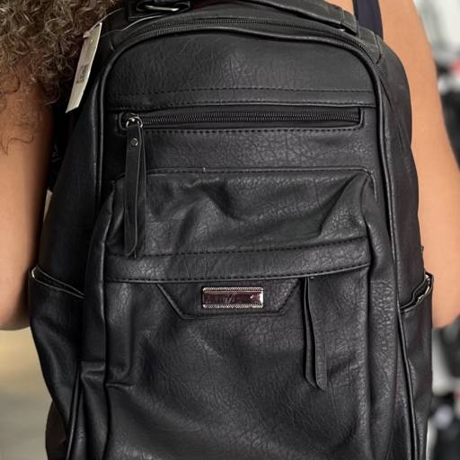 Mochila adulta em Uberlândia, MG por Lojas Dom Flavittos