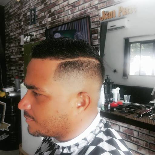 Corte  por Barbearia Novo Visual