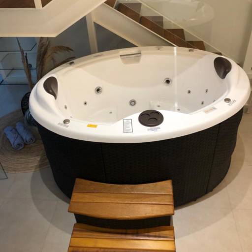 Spa Olympus 02 pessoas em Curitiba, PR por Amazon SPA - Loja Batel